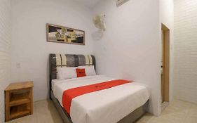 Reddoorz At Mutiara Residence Deli Serdang